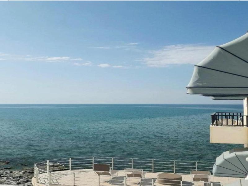 Acquamarina image