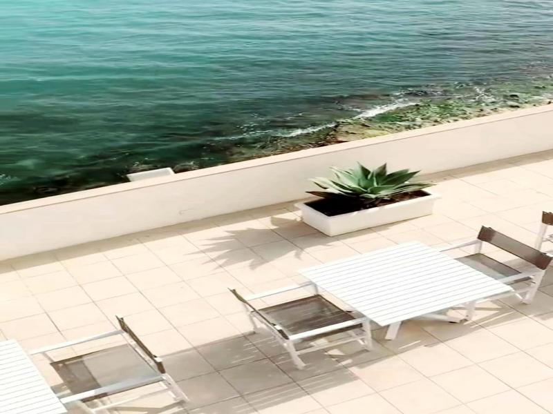 Acquamarina image