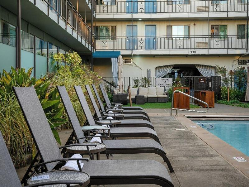 Marin Suites Hotel image