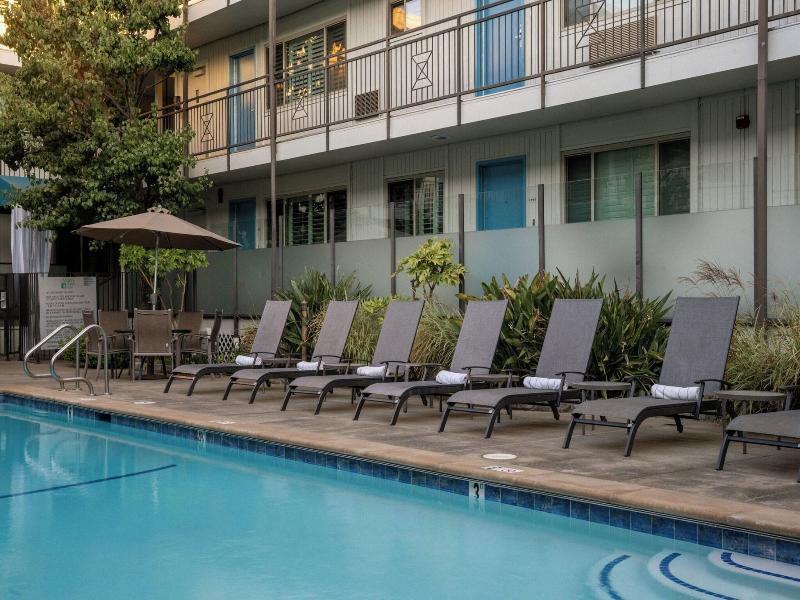 Marin Suites Hotel image