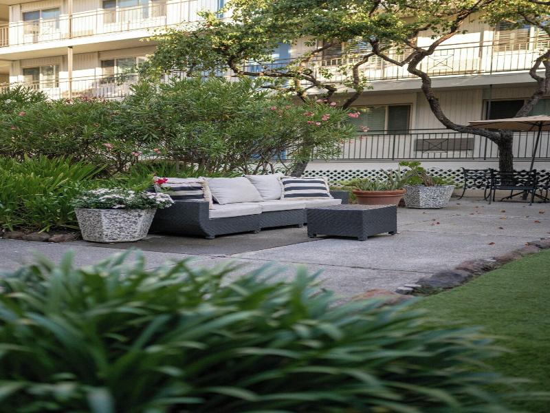 Marin Suites Hotel image
