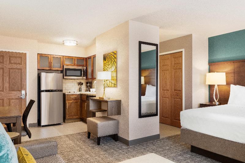 Staybridge Suites Fort Wayne image