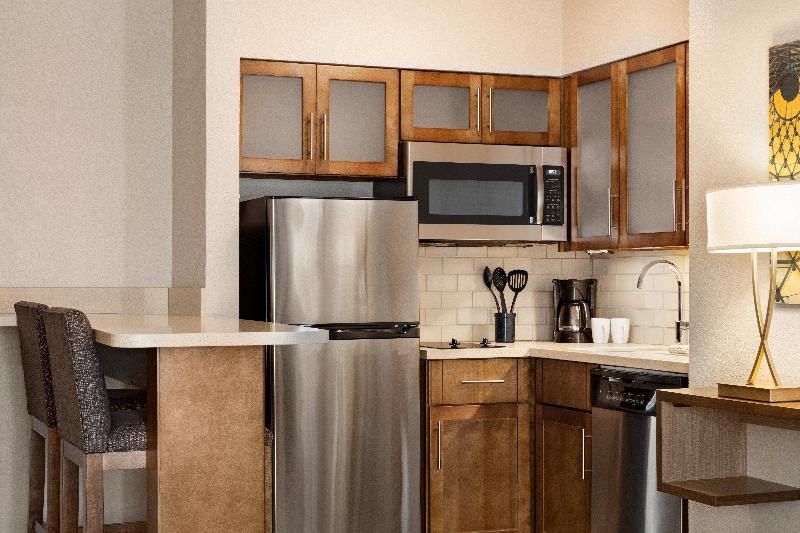 Staybridge Suites Fort Wayne image