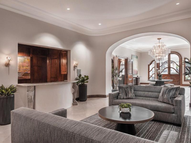 Les Mars Hotel image