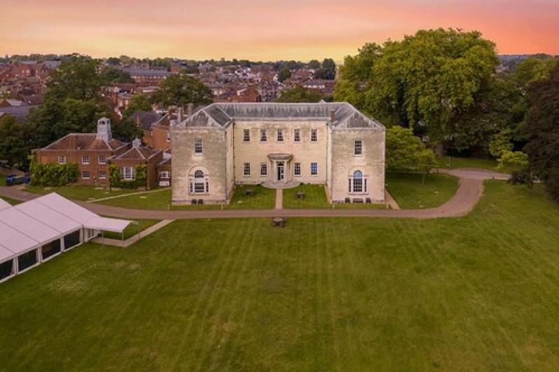 Hitchin Priory image
