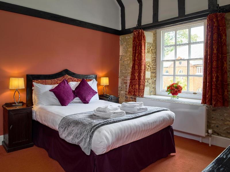 Hitchin Priory image