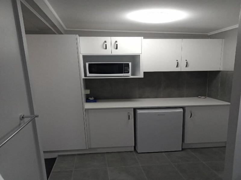 Sovereign Inn Wollongong image
