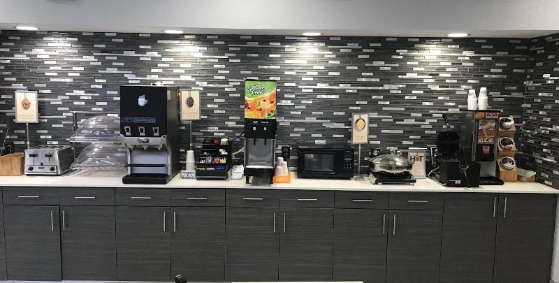 Comfort Inn & Suites Liverpool - Syracuse image