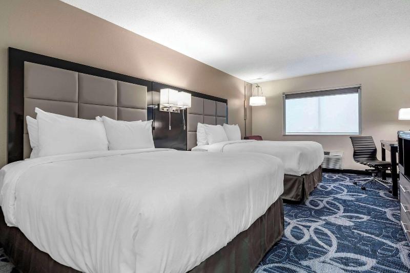 Comfort Inn & Suites Liverpool - Syracuse image