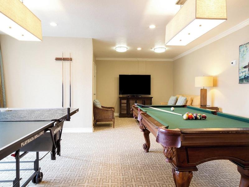 Coronado Beach Resort Condos image