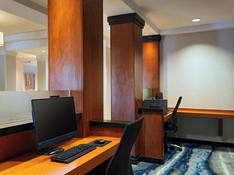Fairfield Inn & Suites San Antonio Ne/Schertz image