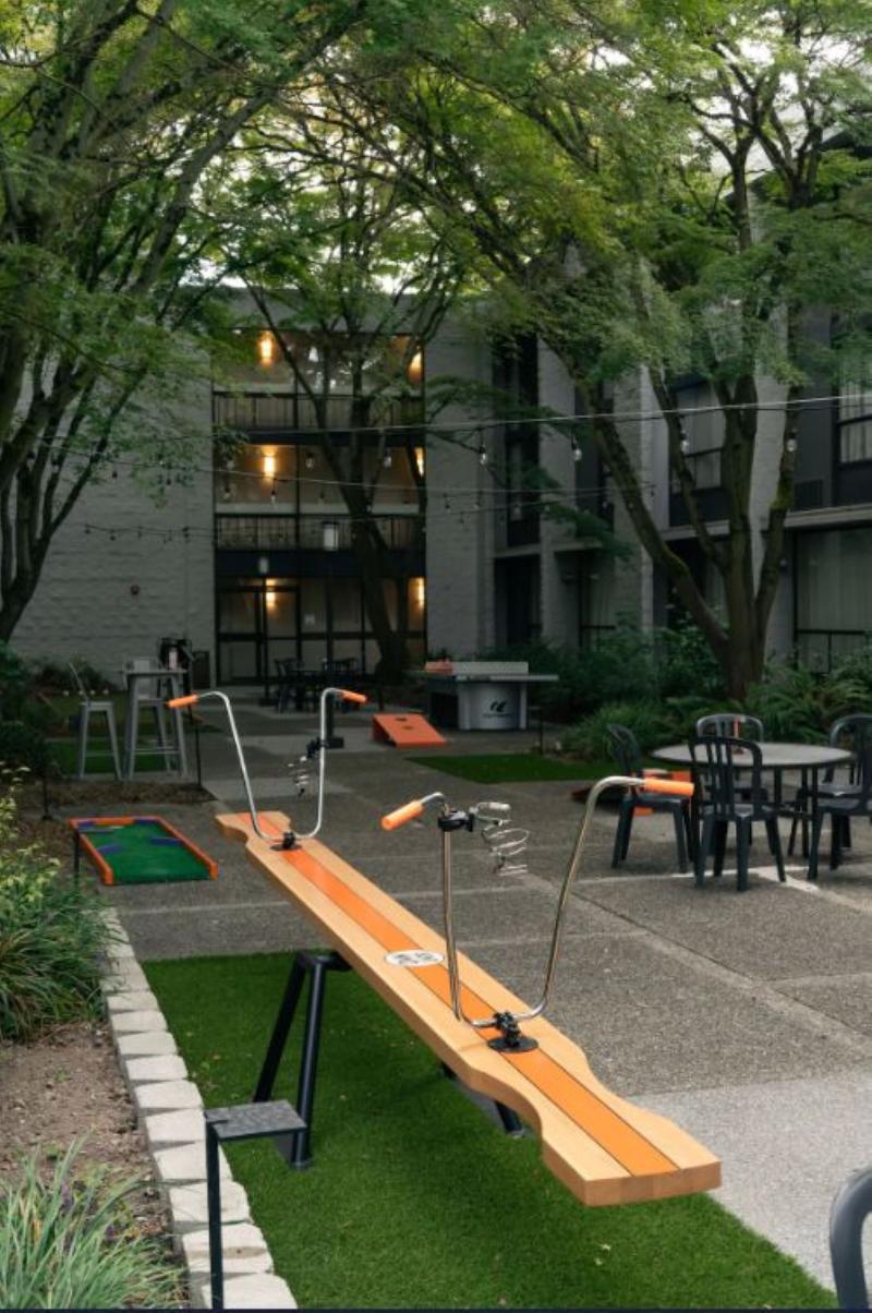 Hotel 116 - a Coast Hotel Bellevue image