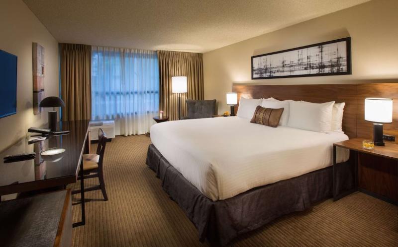 Hotel 116 - a Coast Hotel Bellevue image