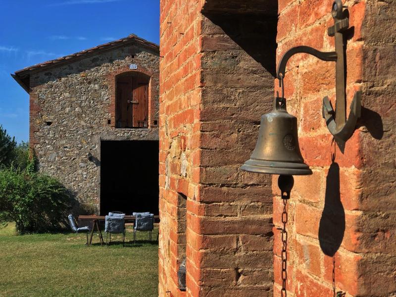 Casa Cernano Bed & Breakfast image