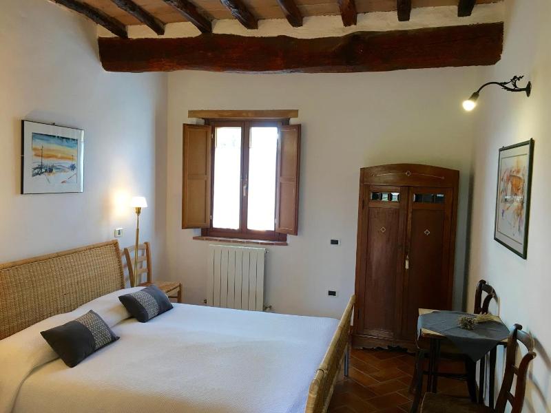 Casa Cernano Bed & Breakfast image