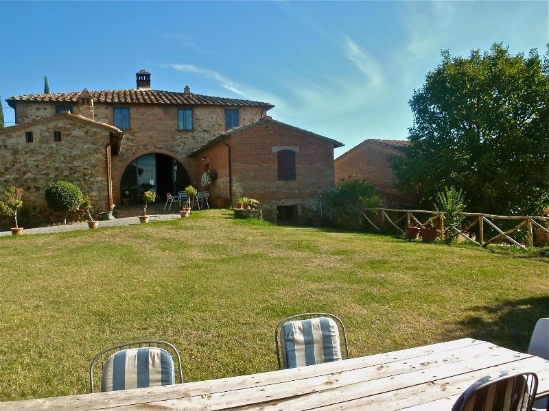 Casa Cernano Bed & Breakfast image