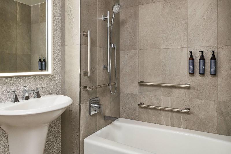 The Westin Bellevue image