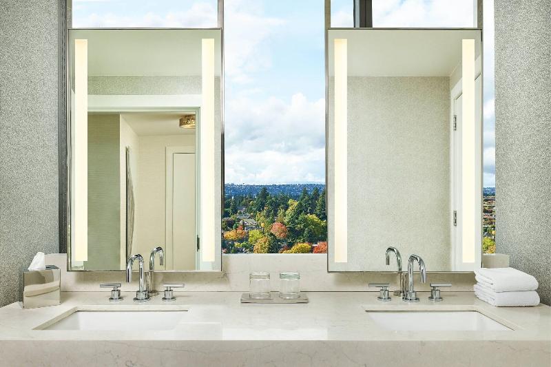 The Westin Bellevue image