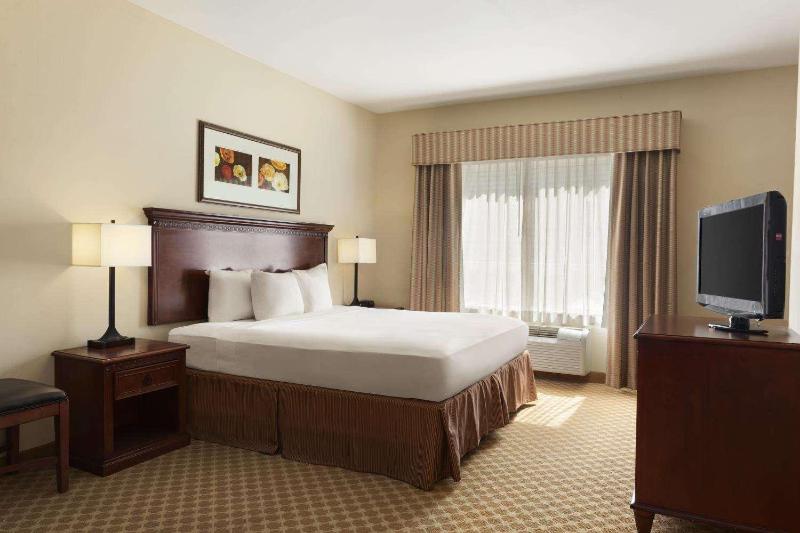 Country Inn & Suites by Radisson, Saraland, AL image