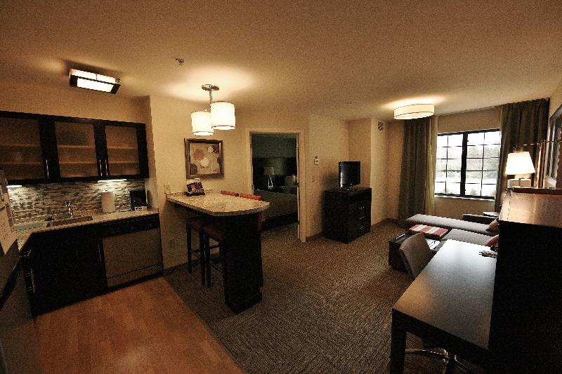 Staybridge Suites Syracuse (Liverpool) photo 21