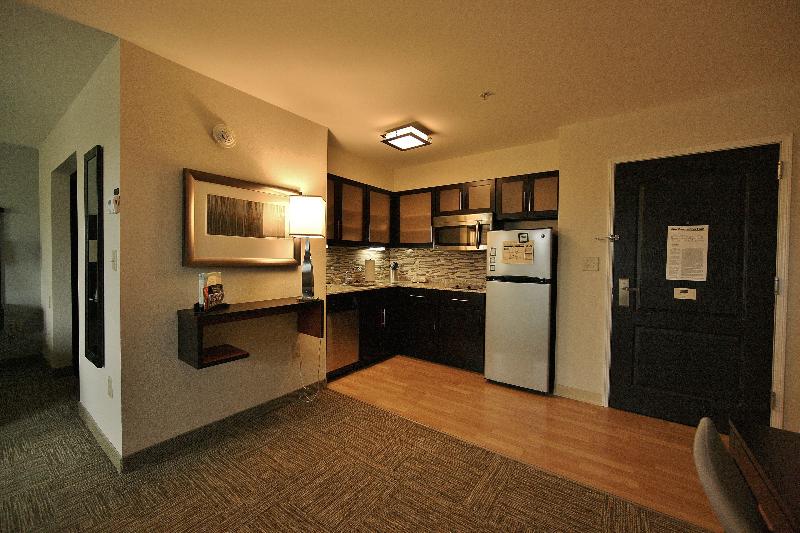 Staybridge Suites Syracuse (Liverpool) photo 23
