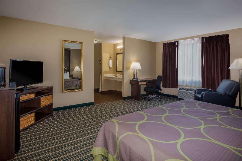 Super 8 By Wyndham Union image