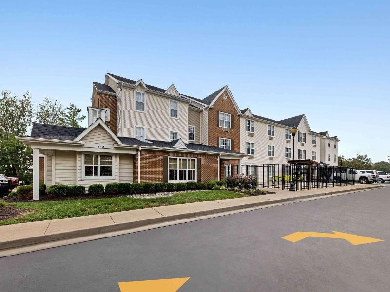 TownePlace Suites St. Louis Fenton image