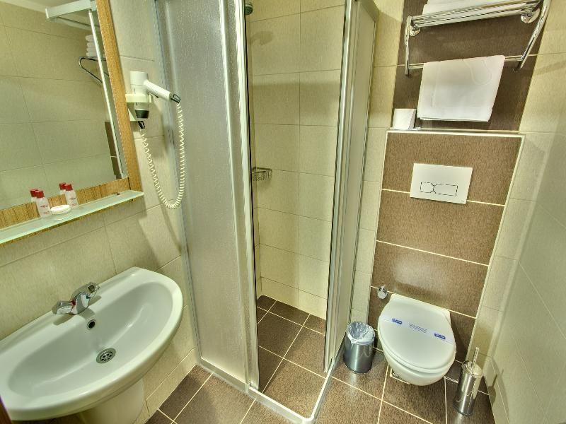 Antroyal image