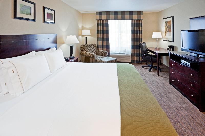 Holiday Inn Express & Suites Syracuse North Airpor photo 17