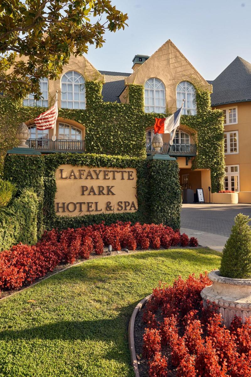 Lafayette Park Hotel image