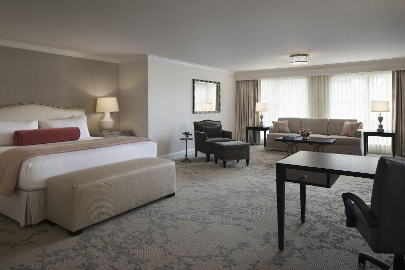 Lafayette Park Hotel image