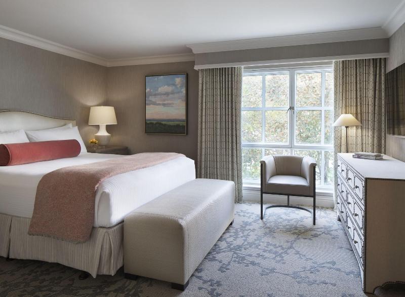 Lafayette Park Hotel image