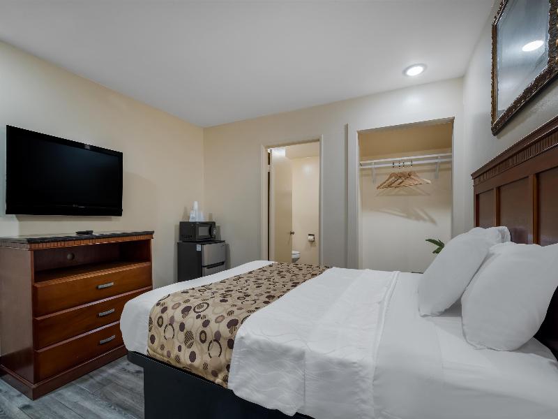 Americas Best Value Inn Redlands image
