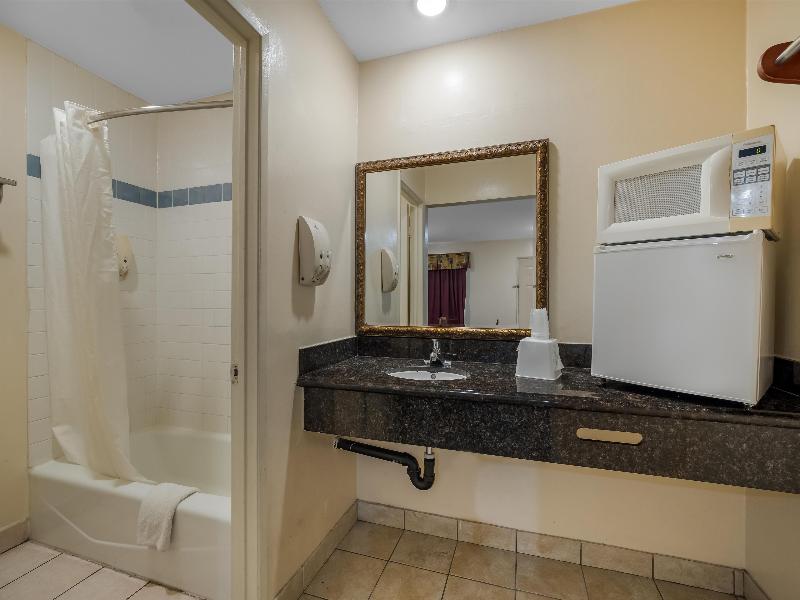 Americas Best Value Inn Redlands image