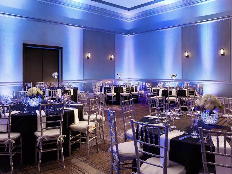 Marriott Savannah Riverfront image