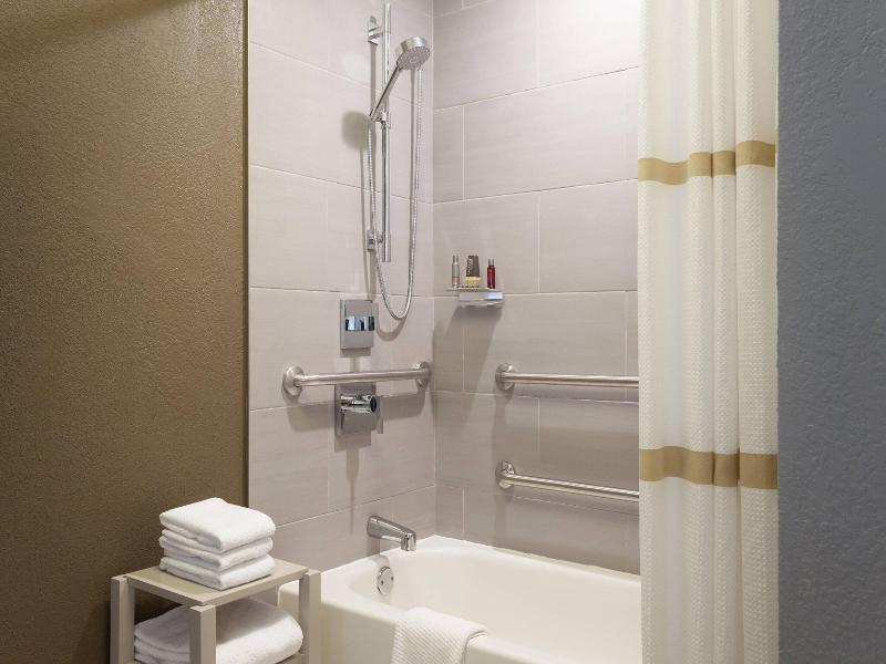 Marriott Savannah Riverfront image