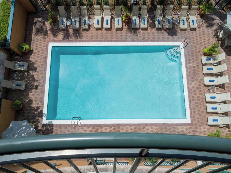 Marriott Savannah Riverfront image