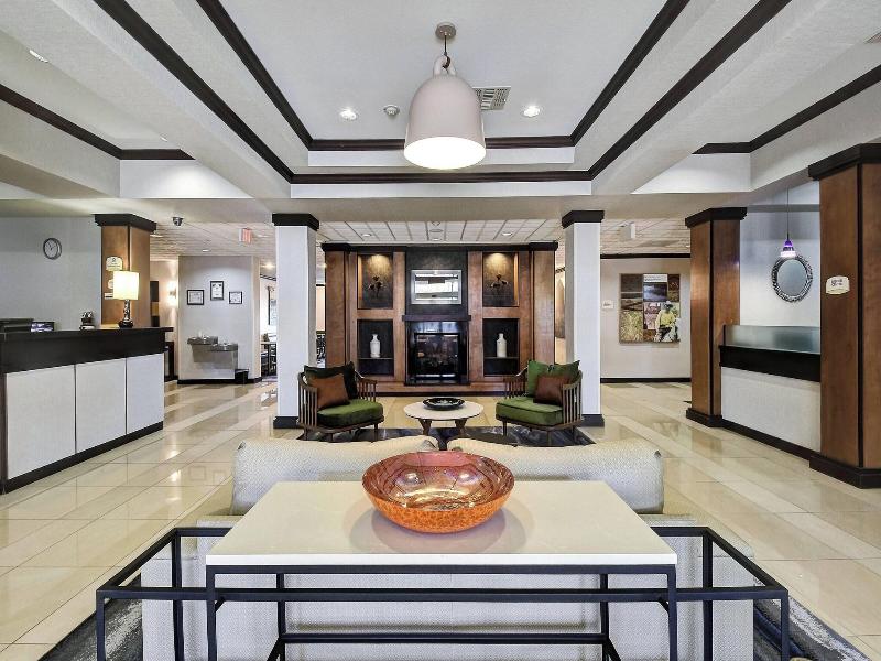 Fairfield Inn and Suites by Marriott San Antonio B image