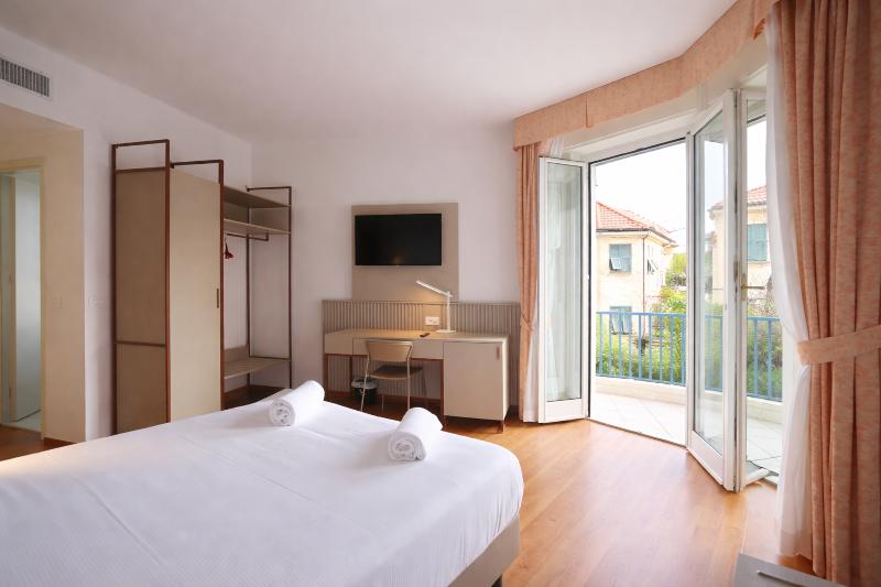LVG Hotel Collection - Majestic image