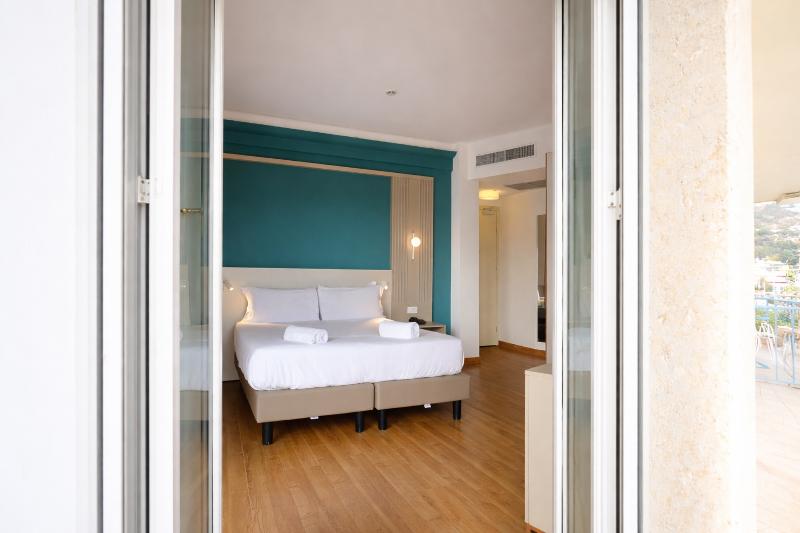 LVG Hotel Collection - Majestic image