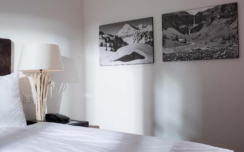 Garni Hotel des Alpes by Bruno Kernen image