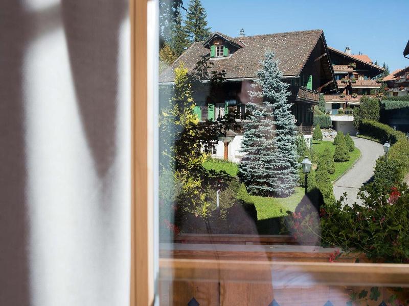 Garni Hotel des Alpes by Bruno Kernen image