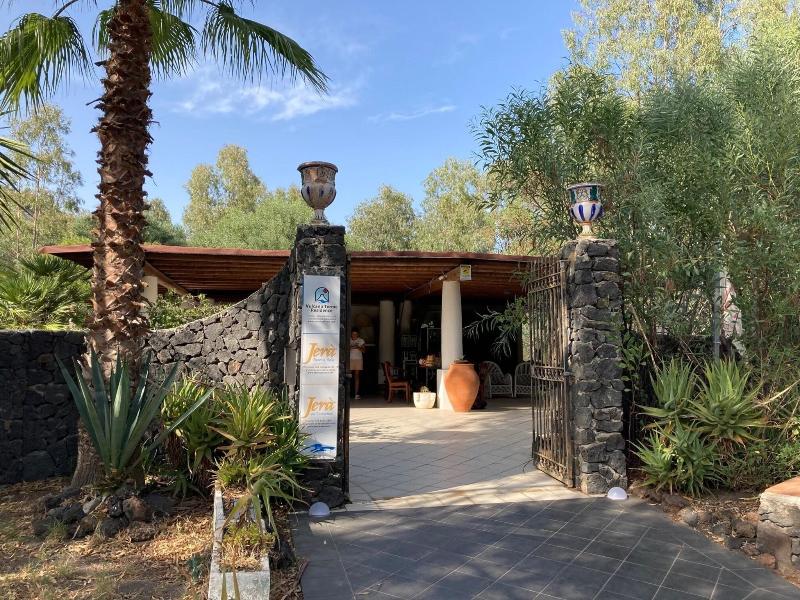 Jera' Resort e Circolo Velico image