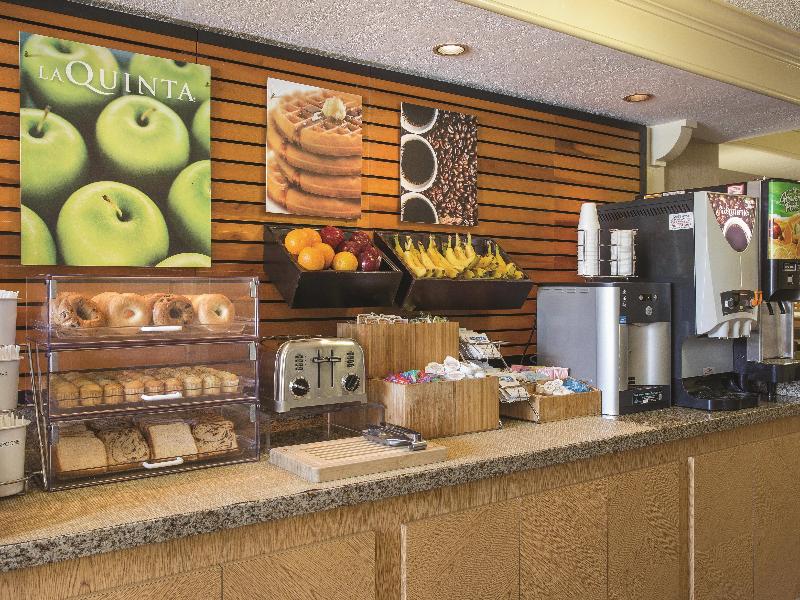 La Quinta Inn San Diego Chula Vista image