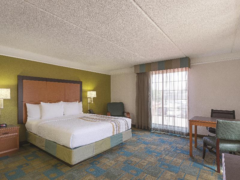 La Quinta Inn San Diego Chula Vista image
