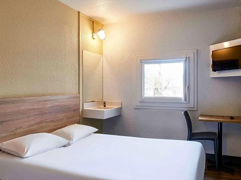Hotel F1 Saint Etienne image