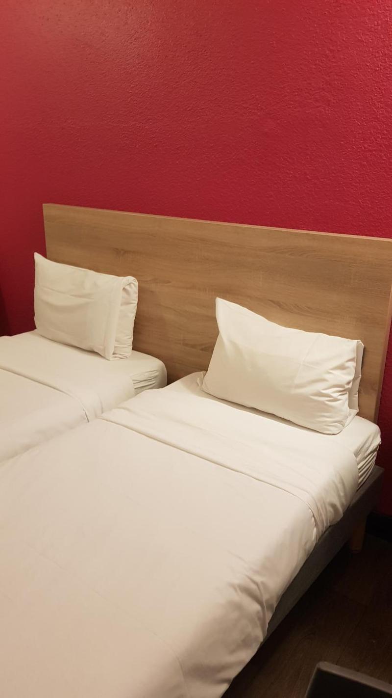 Hotel F1 Saint Etienne image
