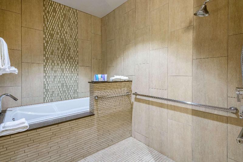 OASIS & CONV. CENTER, An Ascend Collection Member image