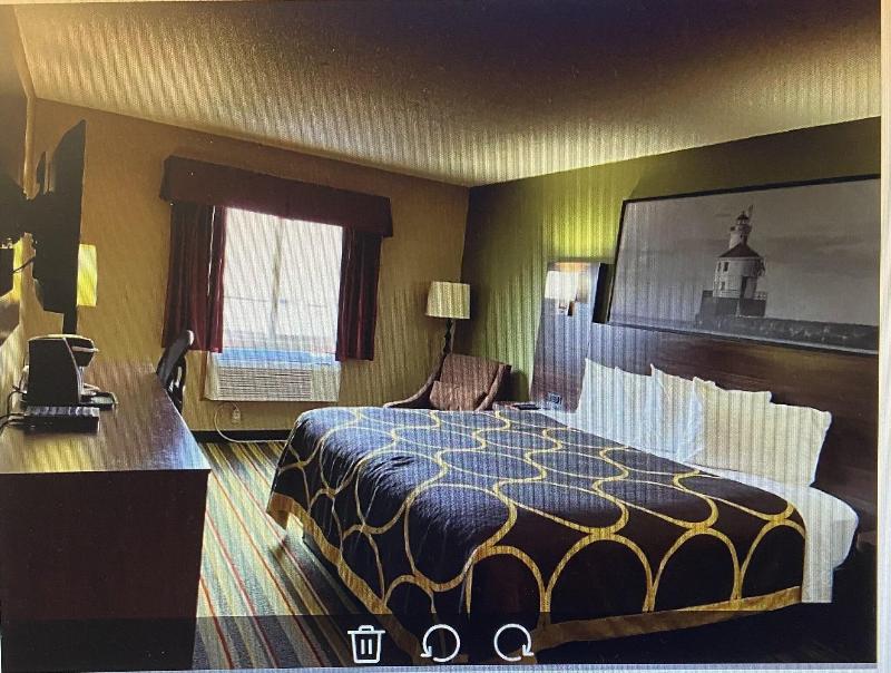 Super 8 by Wyndham Superior WI image