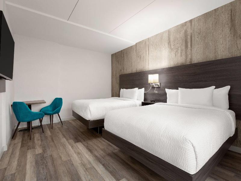 Days Inn By Wyndham Saint John New Brunswick image